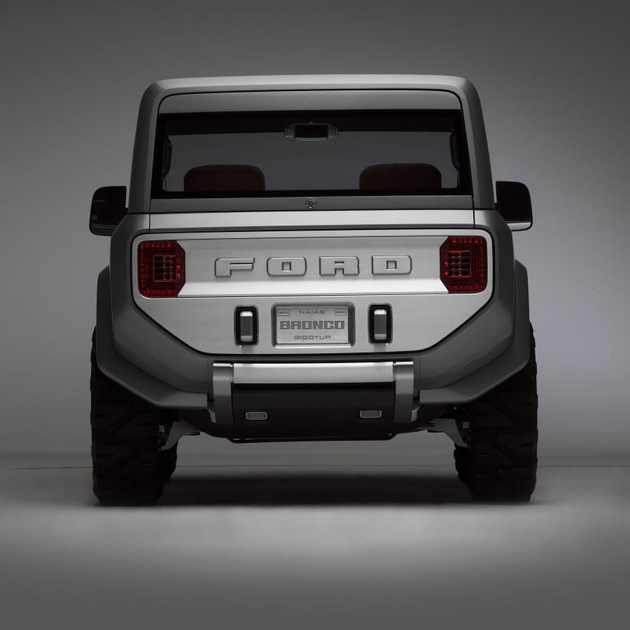  Ford Bronco Concept 2004 года  (фото 60 из 64)